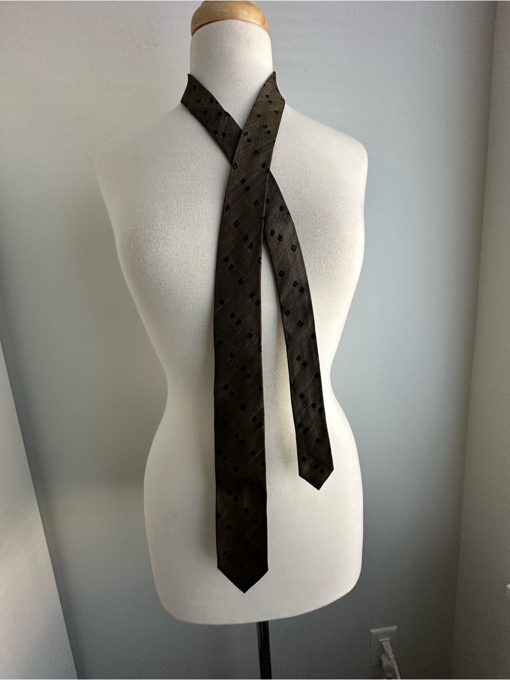 Vintage Japanese Men's Brown Patterned Tie